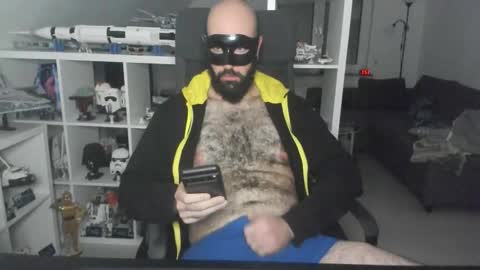 Snapshot of dirtybalws chatting on 11-09-25, 11:58 Robert online show from 11-09-25, 11:58