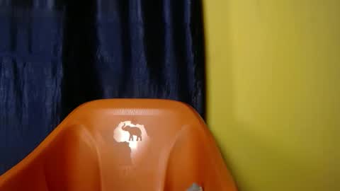 Snapshot of dirtydesirebabe chatting on 05-13-26, 04:54 dirtydesirebabe online show from 05-13-26, 04:54