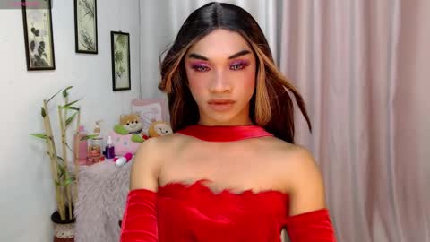 Ivana  Yanna and Elisha online show from 12-18-25, 09:59