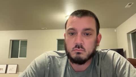 Snapshot of dirtyjr chatting on 01-12-26, 02:28 Dirty Junior online show from 01-12-26, 02:28