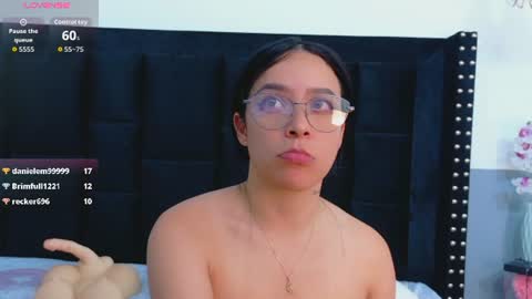Snapshot of dirtylittleslutt_ chatting on 08-08-26, 01:08 Nemesis online show from 08-08-26, 01:08
