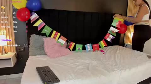 Soffie - Valentina - Yuya  Astro online show from 06-19-26, 11:41