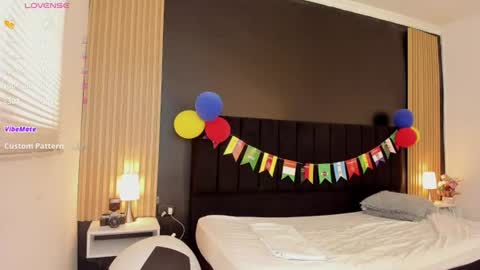 Soffie - Valentina - Yuya  Astro online show from 07-12-26, 07:38