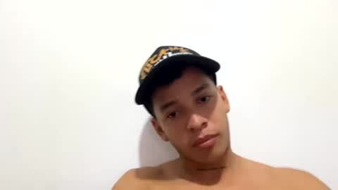 Snapshot of dirtyslimlatin chatting on 11-25-25, 02:44 dirtyslimlatin online show from 11-25-25, 02:44