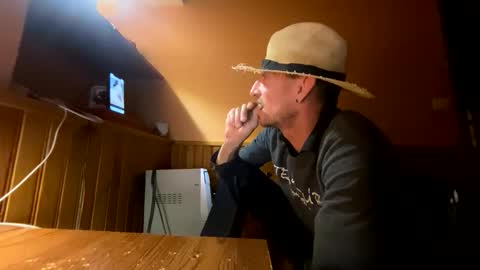 dirtyuniversal online show from 04-22-26, 01:45