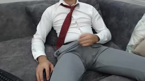 dirtyybooyy77 online show from 11-02-25, 11:18