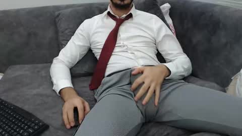 dirtyybooyy77 online show from 11-17-25, 10:48