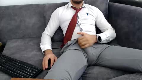 dirtyybooyy77 online show from 06-06-26, 10:31