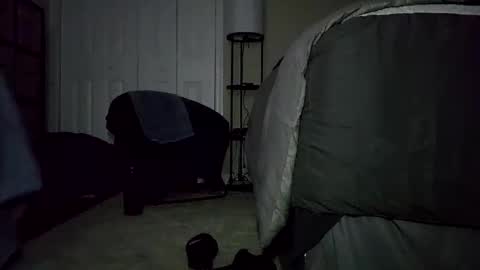 Snapshot of discreetdwarf88 chatting on 05-19-26, 01:22 Discreetdwarf88 online show from 05-19-26, 01:22