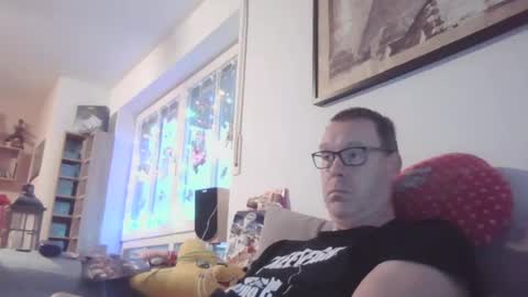 disney0988 online show from 12-10-24, 06:44