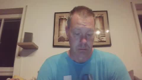 disney0988 online show from 10-14-25, 04:35