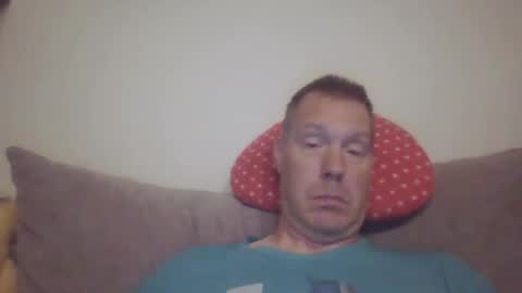 disney0988 online show from 10-23-25, 04:45