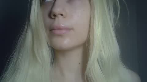 DitaVirraX online show from 04-03-26, 01:09
