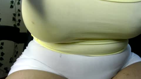 Snapshot of divadirty chatting on 12-21-24, 03:53 Mari online show from 12-21-24, 03:53