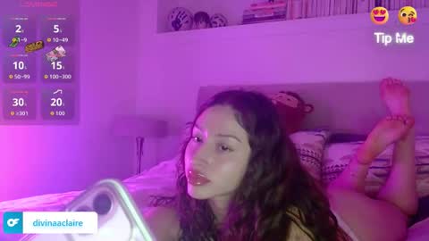 Divina Claire    online show from 12-05-25, 03:59