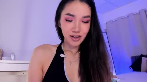 AKITA MEW MEW Follow  online show from 11-25-25, 07:30