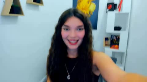 Snapshot of divineamour chatting on 10-09-25, 11:41 Hannah online show from 10-09-25, 11:41