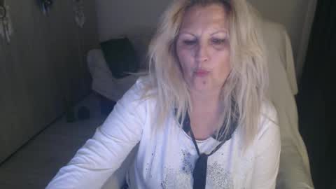 Alexxa online show from 04-07-26, 10:20