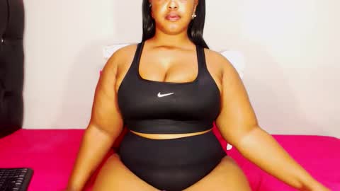 divinebooty93 online show from 02-10-26, 04:38