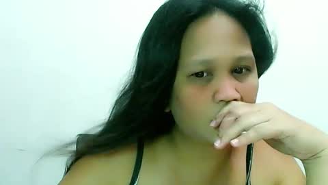 Snapshot of divinegrace10 chatting on 01-03-25, 02:43 Divine Grace Close To Your Hear online show from 01-03-25, 02:43