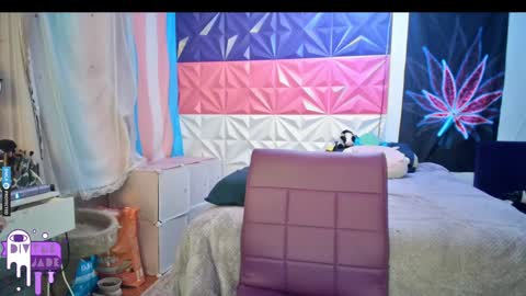 Jade Divyne online show from 12-24-24, 10:55