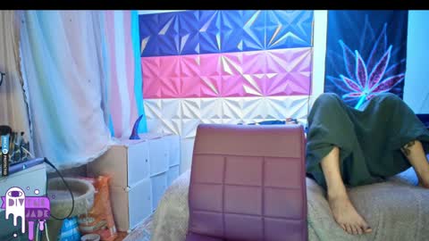 Jade Divyne online show from 12-28-24, 12:57