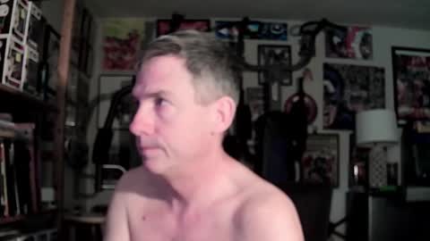 dix_handley_50 online show from 12-17-24, 01:27