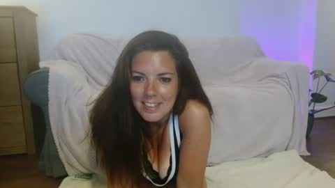Snapshot of dizzysmile chatting on 08-09-26, 07:52 Alice online show from 08-09-26, 07:52