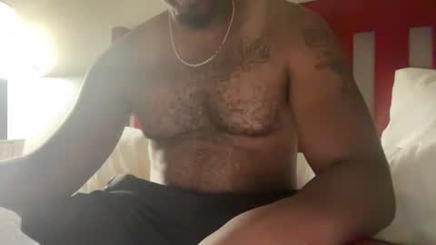 Snapshot of djdaddyblack chatting on 08-08-26, 11:50 djdaddyblack online show from 08-08-26, 11:50