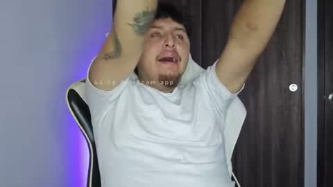 Snapshot of djsex_yerknox chatting on 07-03-26, 08:48 yerknox online show from 07-03-26, 08:48