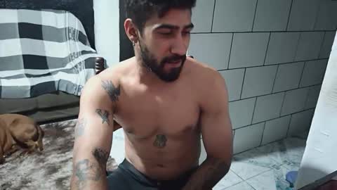 Snapshot of dmacedo96 chatting on 05-07-26, 10:48 AmigodotadoZL online show from 05-07-26, 10:48
