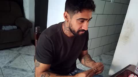 Snapshot of dmacedo96 chatting on 06-06-26, 05:17 AmigodotadoZL online show from 06-06-26, 05:17
