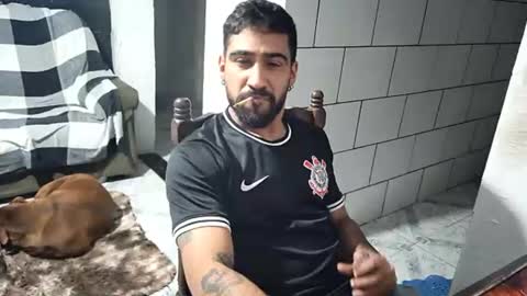 Snapshot of dmacedo96 chatting on 06-11-26, 11:25 AmigodotadoZL online show from 06-11-26, 11:25