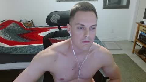 Snapshot of dmoney212 chatting on 09-10-25, 03:28 dmoney212 online show from 09-10-25, 03:28