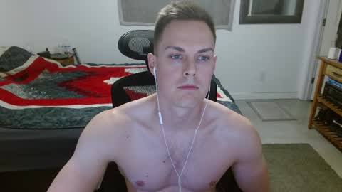 Snapshot of dmoney212 chatting on 10-25-25, 06:32 dmoney212 online show from 10-25-25, 06:32