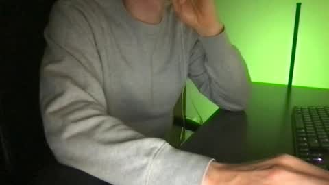 doctor_luv_69 online show from 04-22-26, 09:05