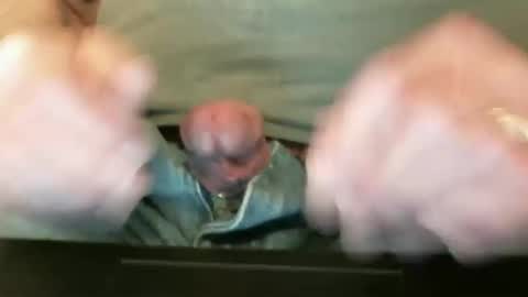 Snapshot of docwanker chatting on 06-04-26, 04:18 Doc online show from 06-04-26, 04:18