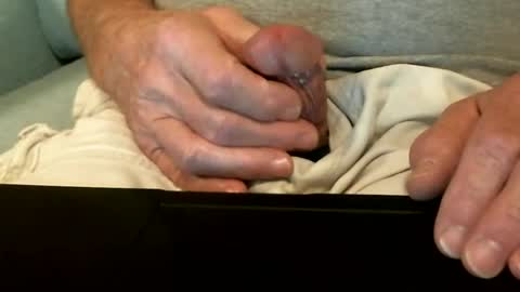 Snapshot of docwanker chatting on 07-30-26, 04:55 Doc online show from 07-30-26, 04:55
