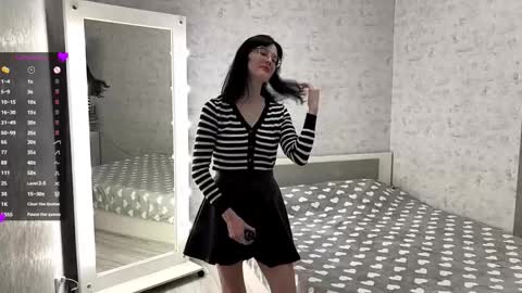 Snapshot of dodiebabikian chatting on 10-03-25, 06:16 Annie PVT IS OPEN online show from 10-03-25, 06:16