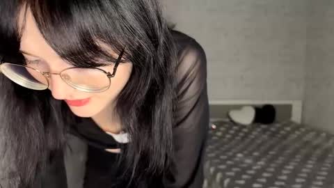 Snapshot of dodiebabikian chatting on 10-24-25, 09:22 Annie PVT IS OPEN online show from 10-24-25, 09:22