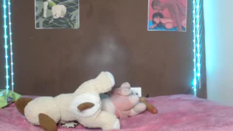 doeschi_fox online show from 07-12-26, 02:24