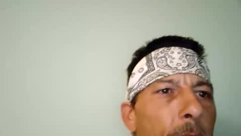 Snapshot of dogbone999081 chatting on 09-20-25, 08:26 dogbone999081 online show from 09-20-25, 08:26