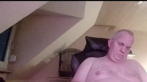 doggy2629 online show from 02-02-26, 05:11