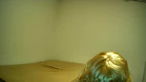 Snapshot of doggy7style chatting on 10-21-25, 06:08 Carolina online show from 10-21-25, 06:08
