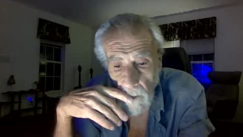 dogluc7 online show from 01-29-25, 04:26