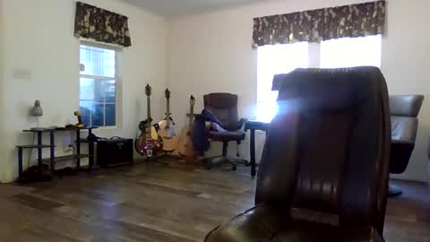 dogluc7 online show from 01-29-25, 06:07