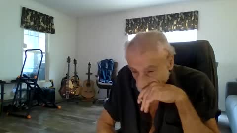 dogluc7 online show from 03-02-25, 06:51