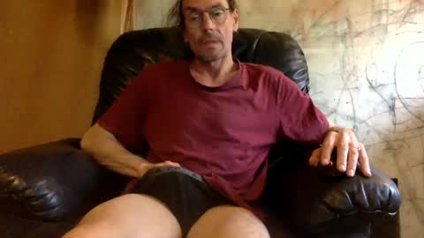 Snapshot of dogstarmanitee chatting on 10-19-25, 06:25 dogstarmanitee online show from 10-19-25, 06:25