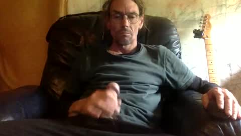 Snapshot of dogstarmanitee chatting on 11-16-25, 06:08 dogstarmanitee online show from 11-16-25, 06:08