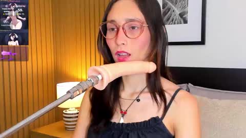 Bella  online show from 03-18-26, 08:01